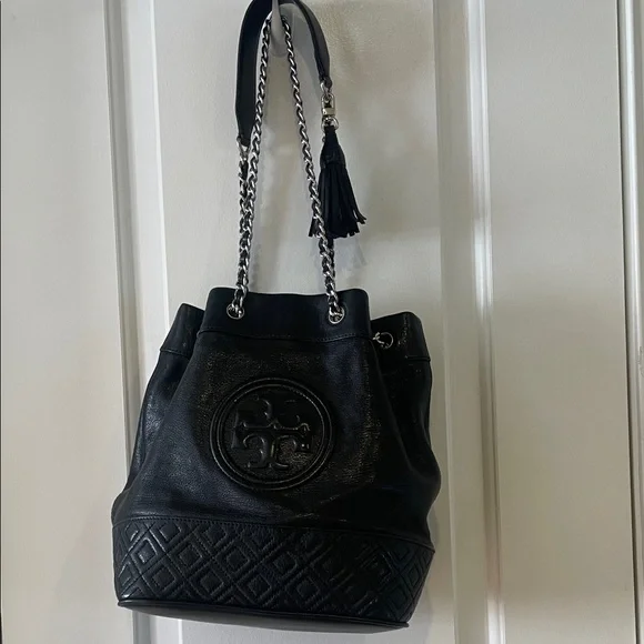 TORY BURCH Black Leather Tote Bag - Picture 2 of 11